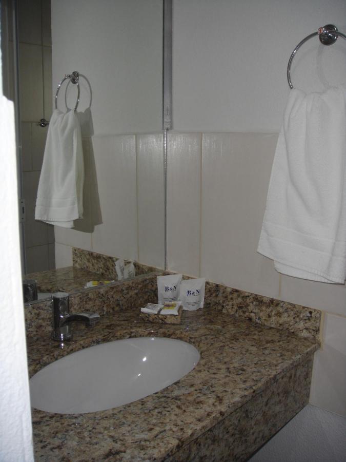 Hotel B&N Express Guarapuava Esterno foto